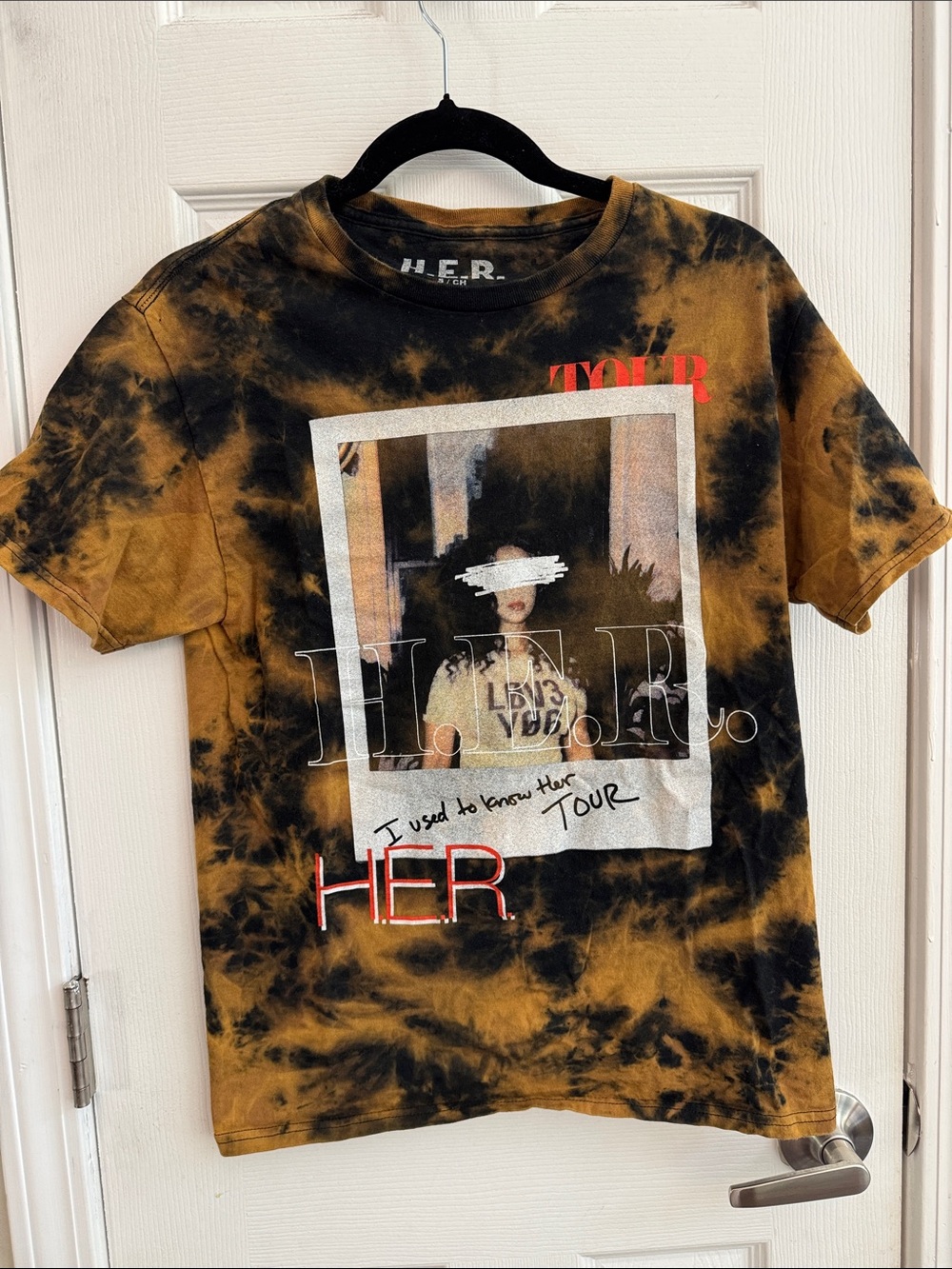 H.E.R. Tour Tie Dye Graphic Tee Shirt “I Used To Know Her Tour” Size Small